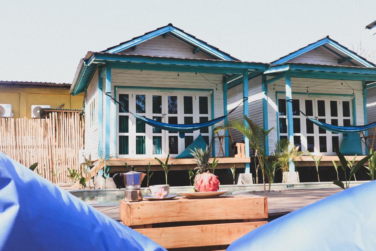ギリ・トラワンガン Casa Kapuas Bed & Breakfast エクステリア 写真