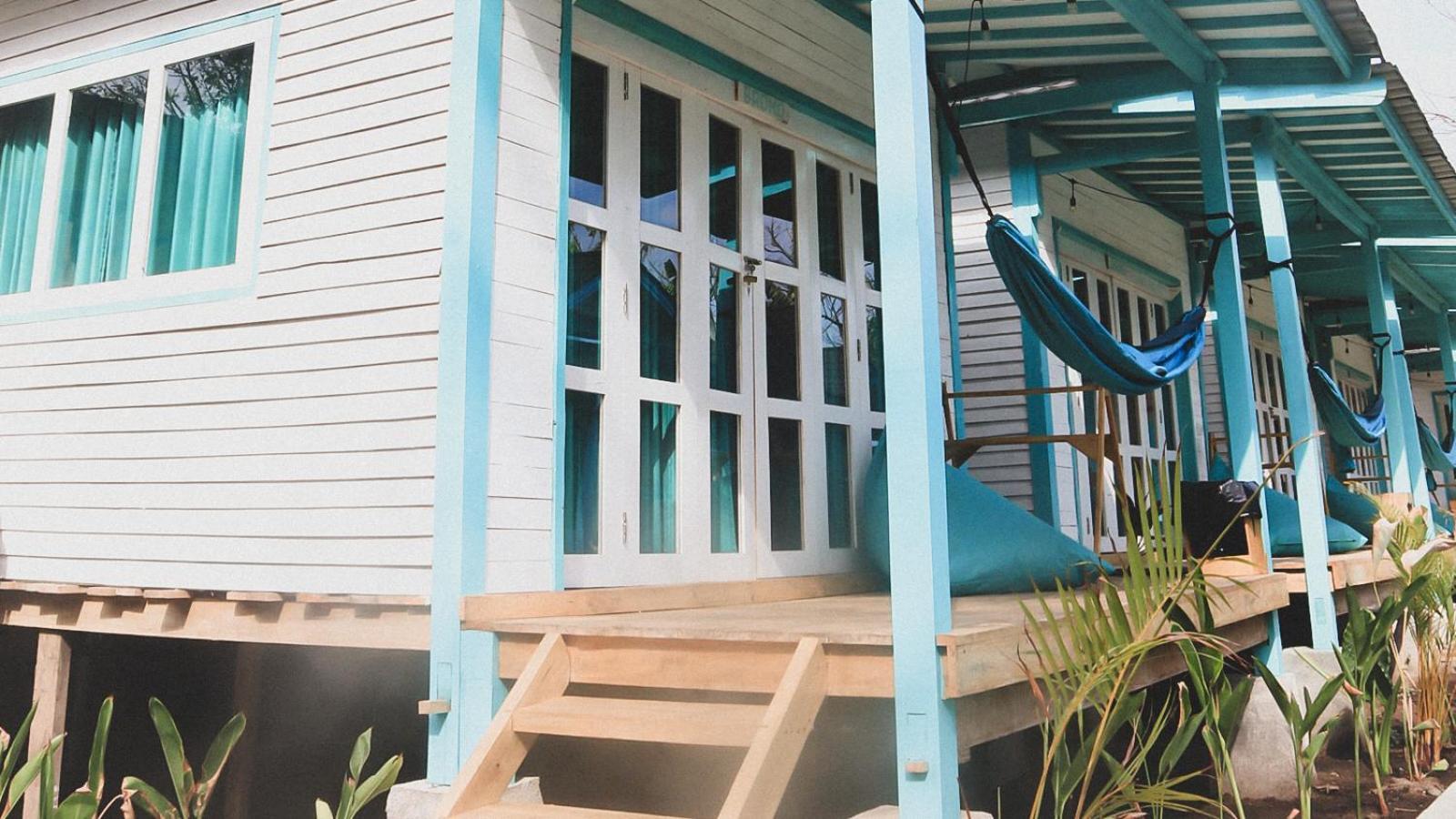 ギリ・トラワンガン Casa Kapuas Bed & Breakfast エクステリア 写真